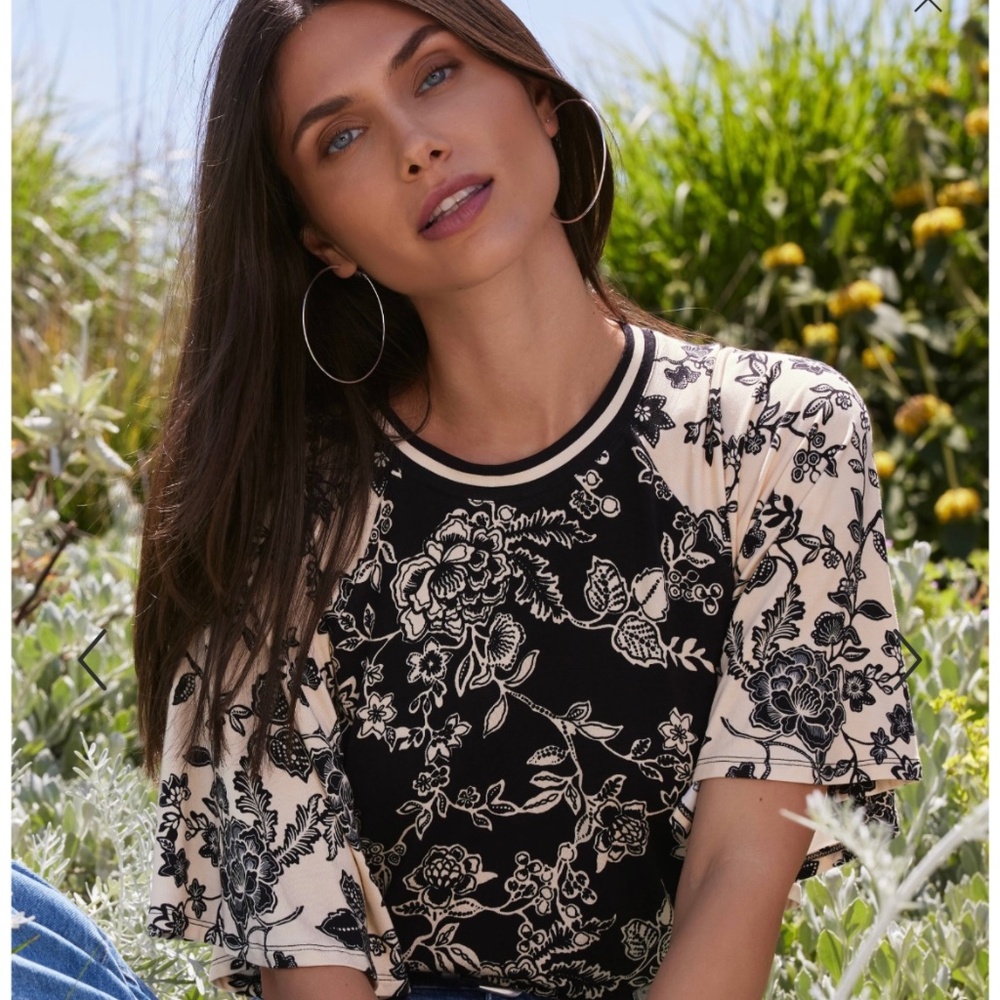 JOHNNY WAS The Janie Favorite Flutter Raglan Sleeve Top Vassala
